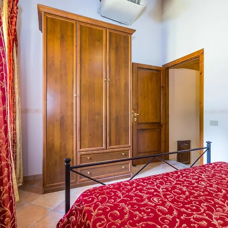 Falco-23 By Interhome Apartamento Riparbella